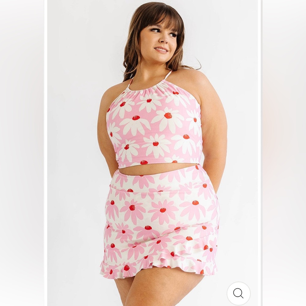 CLOUD DAISY LACE-BACK CROP BIKINI SET in Pink, Women’s 2X